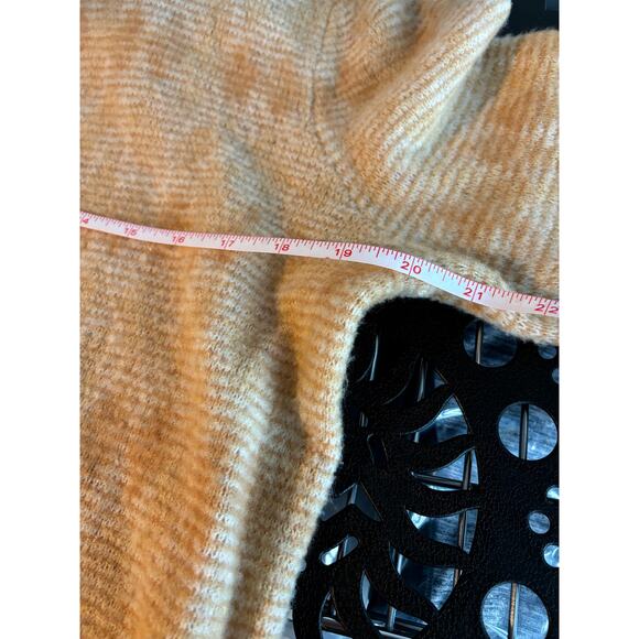 Aventura Clothing Paragon Funnel Cowl‎ Neck Sweater - Size Medium - Egret Color - Picture 5 of 10